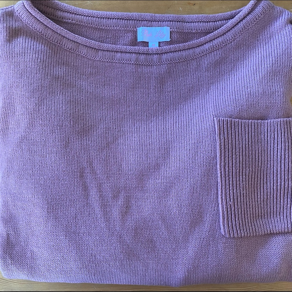 Women’s sweater from pink lily